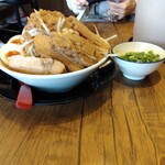 Ｇ系ラーメン ナカモズマシマシ - 