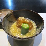 別邸 なかたけ 縁 - 椀物：里芋とオクラに鶏そぼろ餡かけ。トロォ～リ食感の良いお味が堪りません！