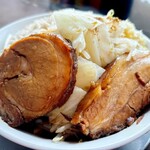 麺屋　たか - バラチャーシューとウデチャーシュー