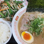 餃子の王将 - 餃子の王将ラーメン＆ニラレバ炒め＆ライス小