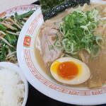 餃子の王将 - 餃子の王将ラーメン＆ニラレバ炒め＆ライス小
