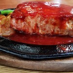 ポークチャップの店 ロマン - 圧巻のポークチャップ　肉の塊!