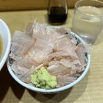 手打 親鶏中華そば 綾川 - 