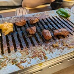 焼肉セブン - ハツとホルモンです。