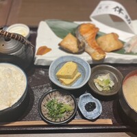 高級ブランド干物 『銀座伴助』 銀座本店 - 