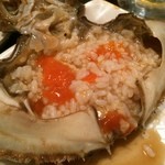 プロカンジャンケジャン - 甲羅の蟹味噌にご飯を投入し混ぜ混ぜ・・・これが旨いのだ!!