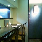 あおき - 2014年4月：落ち着いた店内(カウンター席)