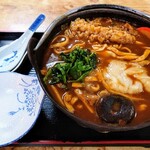 岩正 - デラックス味噌煮込みうどん（海老天・卵・鶏肉・餅）＋大盛