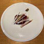 Restaurant Sola - Premier
      赤紫蘇のジュレ、茄子、鰹
      ミョウガ、長芋、自家製マスタード