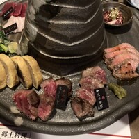 馬刺しと焼き鳥 グルマン三年坂 - 