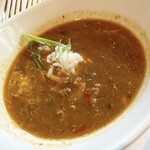 Ruth's Chris Steak House - tomahawk dinner for two $220
       （約35200円 2024年5月時点）
      シーフードガンボスープ