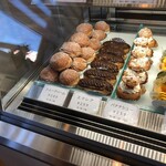 ケイク・デ・ボア - エクレアとシュークリームもよく買います♪