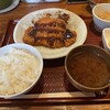 とんかつは飲み物。
