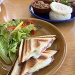 イーエックスガーデンカフェ - 