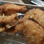 ももや精肉堂 - 手羽揚げ（小）@450円「手羽先＆手羽元」