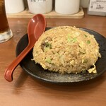 清味食堂 - 先にチャーハン参上！オトコマエだな。