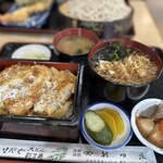 朝日屋 - 上かつ丼（半ライス）・みにたぬきそば