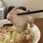 清味食堂 - チャーシューもウマかった