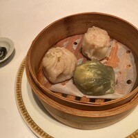 銀座ブルーリリー ステーキ＆チャイニーズレストラン - 