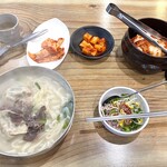 잠원 홍두깨 수타 칼국수 - 