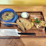 みどりの朝喫茶 - 薬膳スープと温野菜モーニング