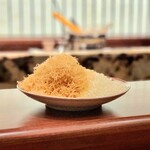 KOBAYASHI - チャーハンの具になる、左、貝柱と右、米