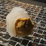 赤坂 鮨大谷 - 剣先烏賊と馬糞雲丹