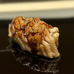 鮨 ゆうき - 穴子　歯がいらないシャリがよく合う