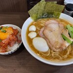 ヌードル＆スパイスカレー 今日の1番 - 