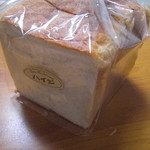 ベーカリー ハイジ - 食パン