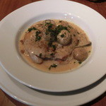 ラ・ピッチョリー・ドゥ・ルル - 鶏肉のフリカッセでございます