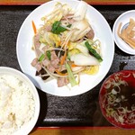 楼蘭 - 肉野菜炒め定食