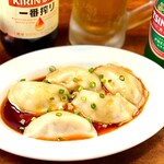 元氣餃子 弄堂 - タレも自慢の水餃子