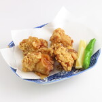 和菜 れとろ - 国産もも肉の唐揚げ