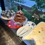 MORETHAN TAPAS LOUNGE - 