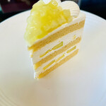 パティスリー サツキ - スーパーメロンショートケーキ