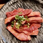 肉の青木商店 - Zooooom up!