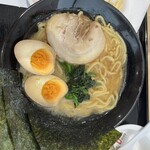 横浜家系ラーメン 吉岡家 - 