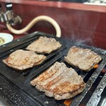 焼肉幸泉 - 