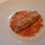 ア・ニュ ルトゥルヴェ・ヴー - ウスバハギのソテー　ラルドンとピンクグレープフルーツと一緒に　