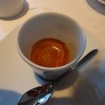 ア・ニュ ルトゥルヴェ・ヴー - エスプレッソ