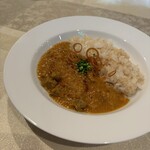 ル・リュタン 磯谷 - 