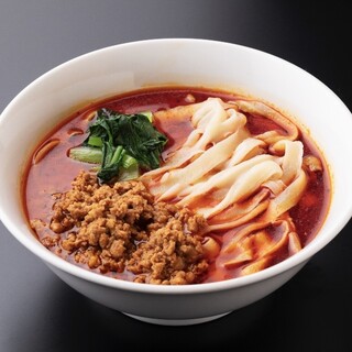 二千年の伝統を持つ刀削麺を日本に広めた麻辣刀削麺の代表格