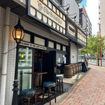 HIGHBURY THE CAVE OF BEER - 