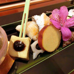 日本料理 桜楽 - ＜4月夜魚＞あぶらめのわかさ焼き