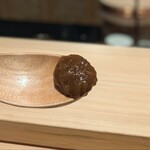 神田錦町 鮨たか晴 - 海老味噌のアメリケーヌソース