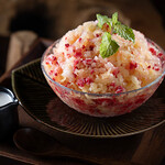 シーシャラウンジ チルラグ - 旬のフルーツをまるごと凍らせたチルラグスノー♪