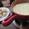 フィンランドの森 メッツァ・ネイト - たっぷりのチーズフォンデュ