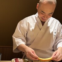 鮨 由う - 