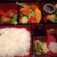 春秋ツギハギ 日比谷 - 
